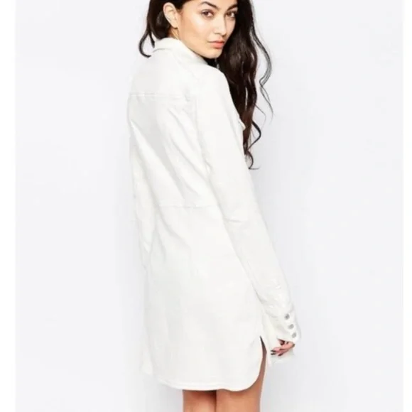 Free People Dynamite white denim dress snap front M - Picture 3 of 3